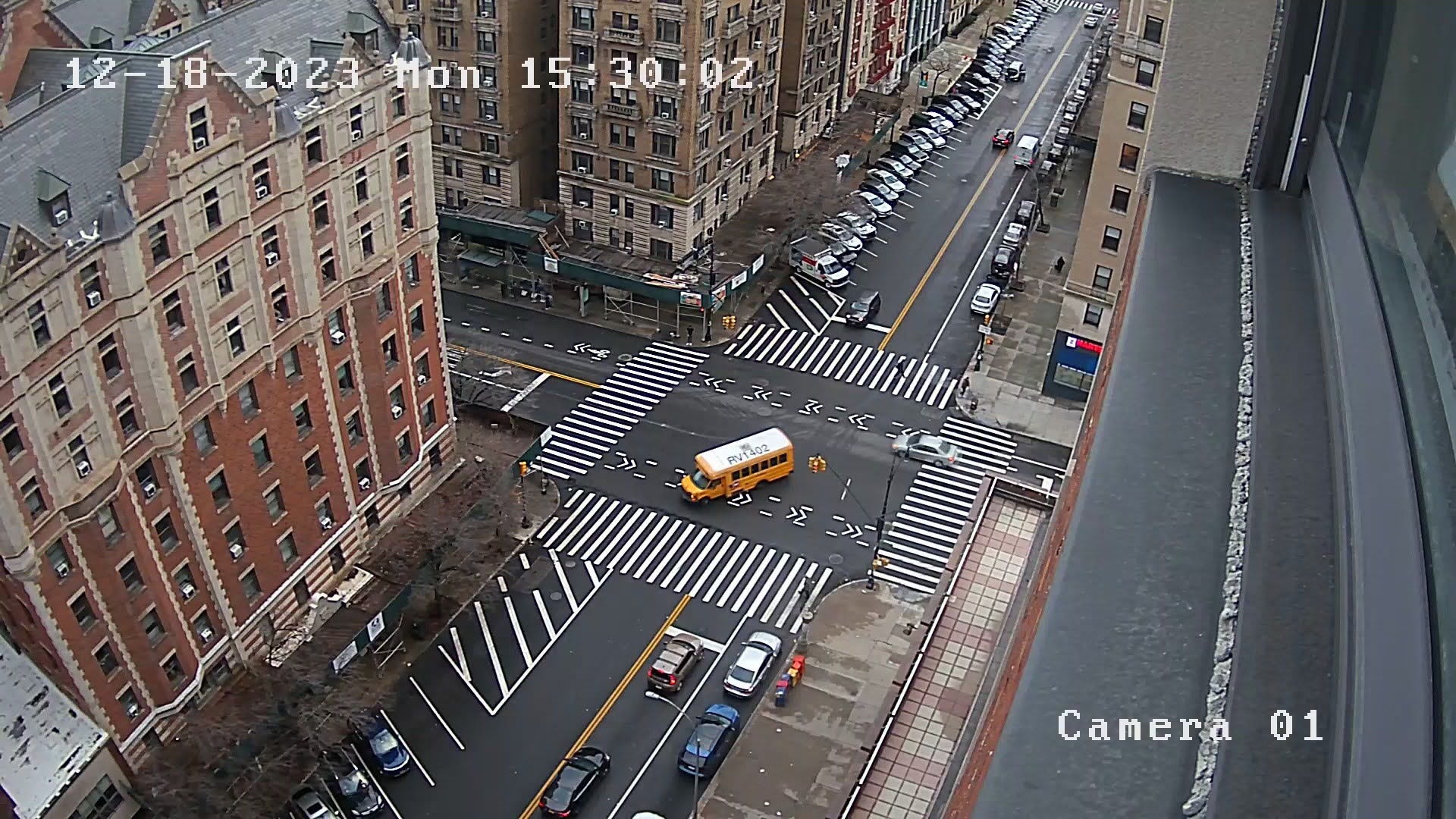 4D Traffic Scene Reconstruction